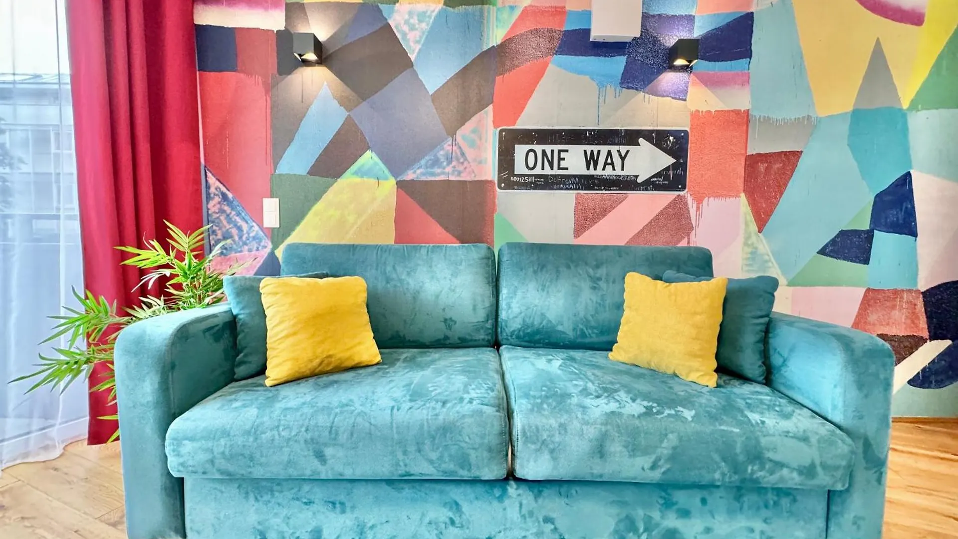 Designer Wohnung Mit Balkon Vienna Apartment